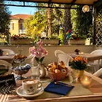 Hotel Pina 3*