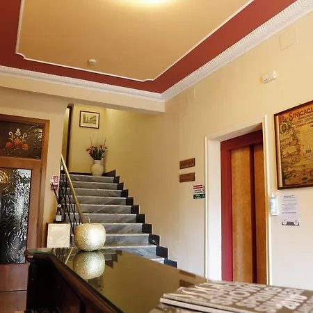 Hotel Pina