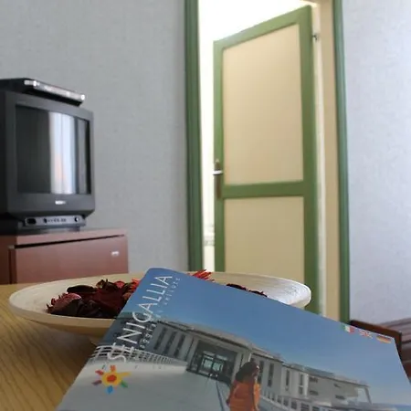 Otel Pina 3*