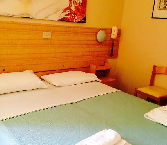 Pina 세니갈리아